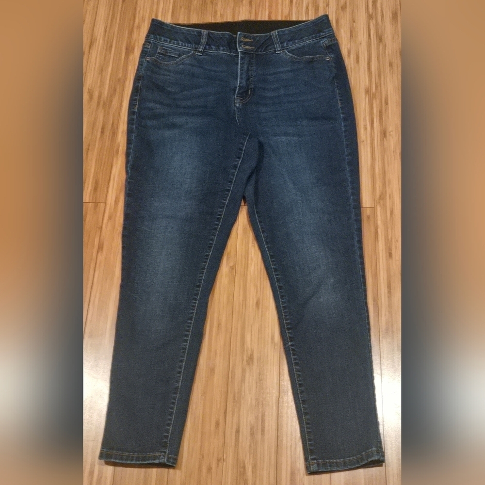 NWOT Venezia By Lane Bryant Classic Blue Jeans